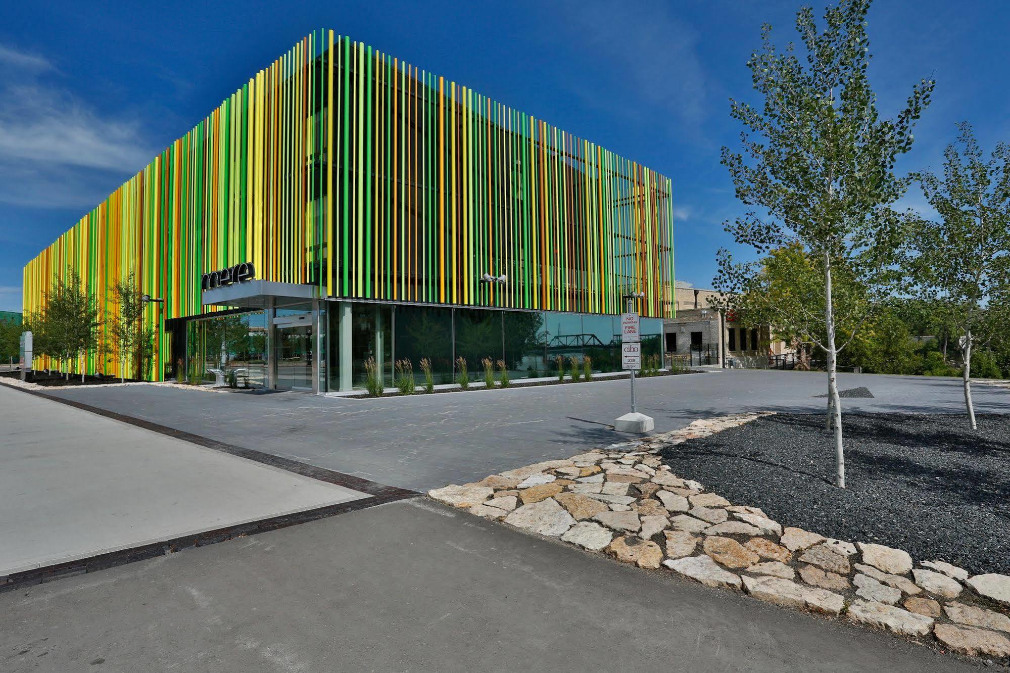Mere Hotel Winnipeg Exterior photo