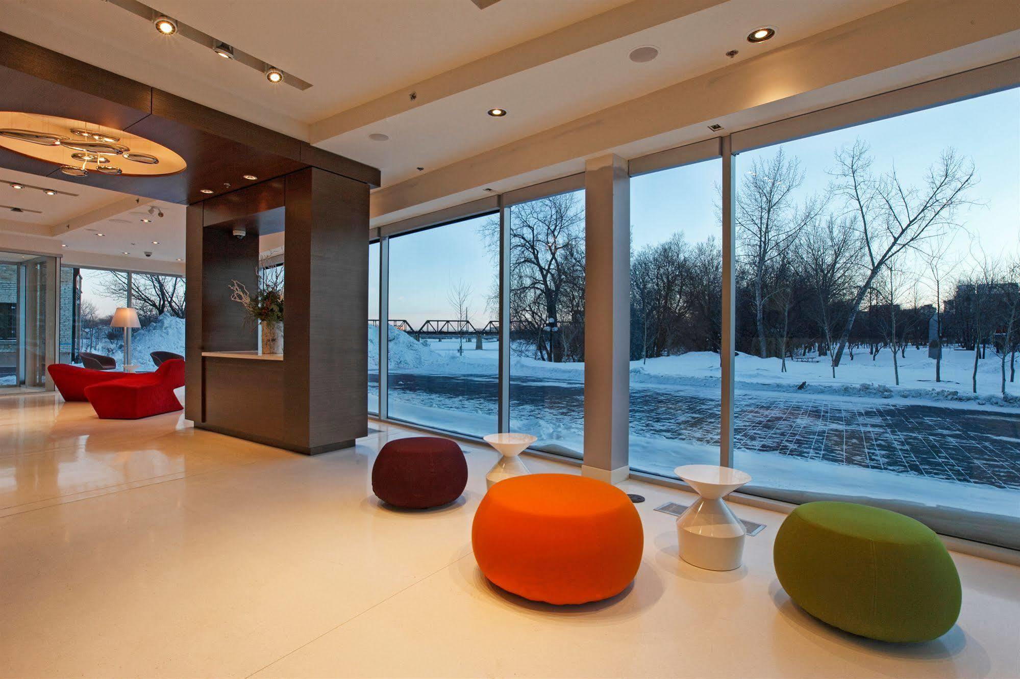 Mere Hotel Winnipeg Exterior photo