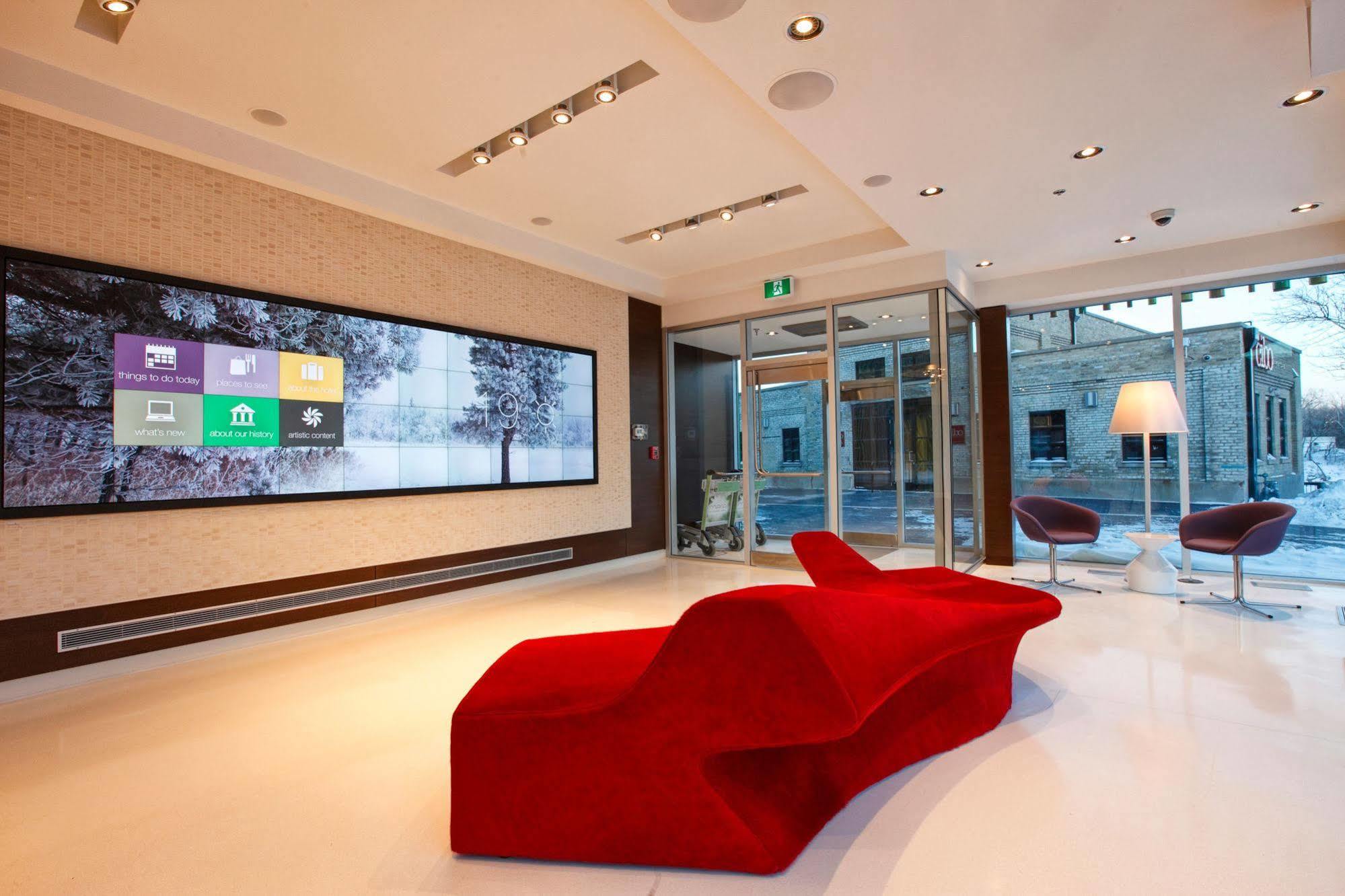 Mere Hotel Winnipeg Exterior photo